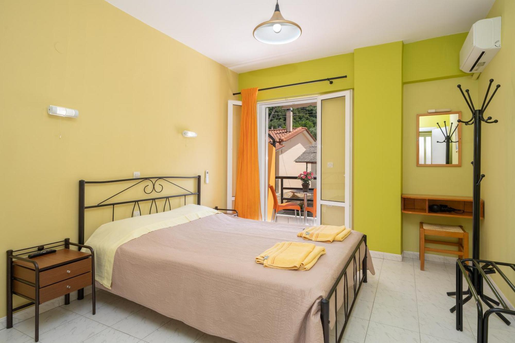 Remezzo Apartments Sami  Luaran gambar