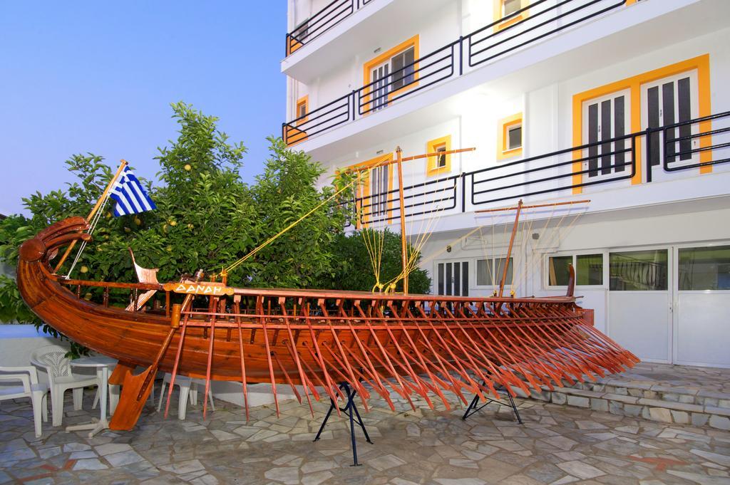 Remezzo Apartments Sami  Bilik gambar