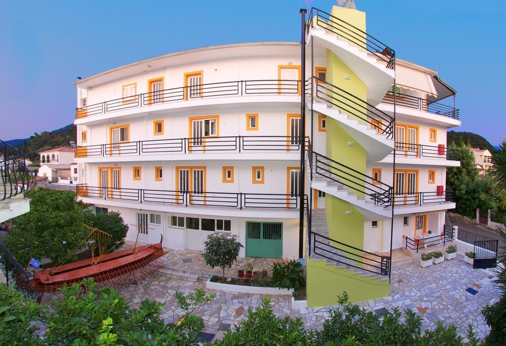 Remezzo Apartments Sami  Bilik gambar